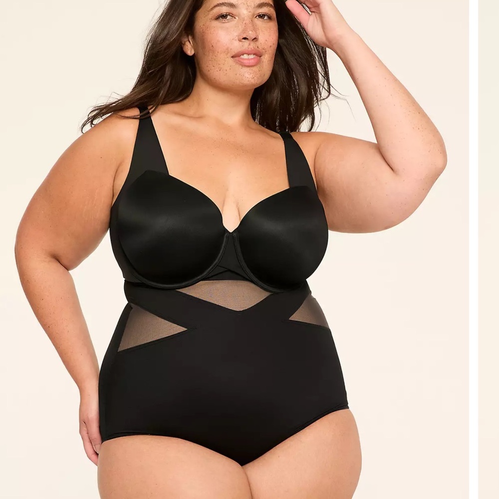 Cacique Level 3 Contouring High-Waist Brief NWT Size 30/32